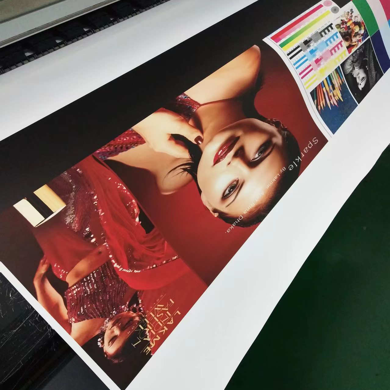 Large-format inkjet printing on ferrous PET film