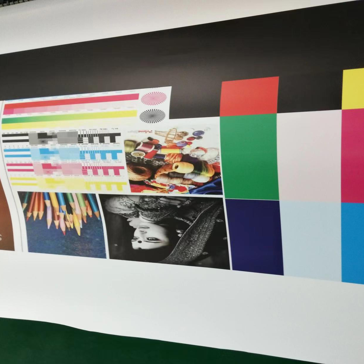 Colour test chart printed on the white PET surface